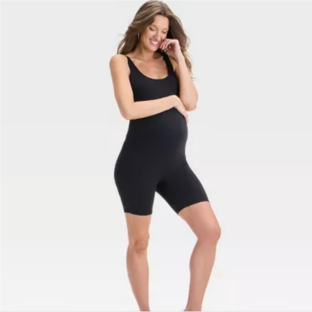 Isabel Maternity Short Jumpsuit Unitard - Picture 1 of 7